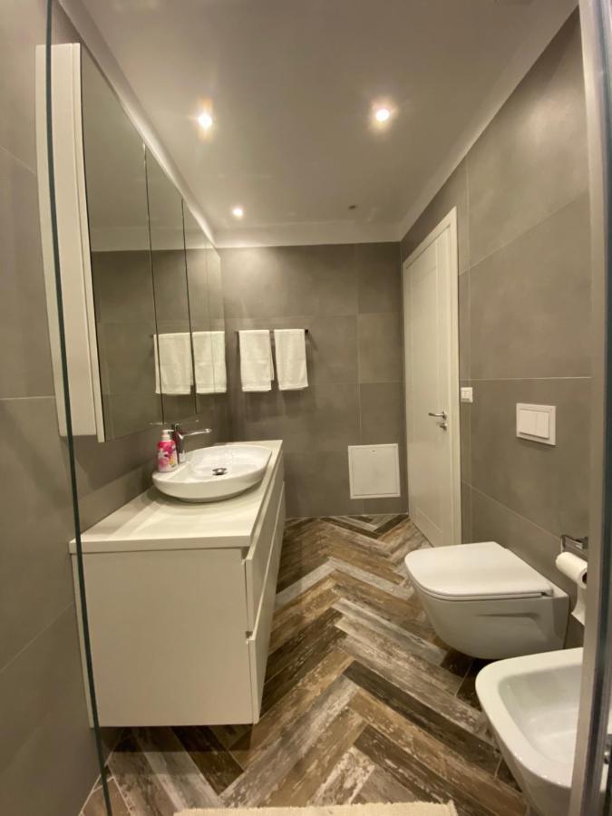 Mel'S Place Тирана Экстерьер фото