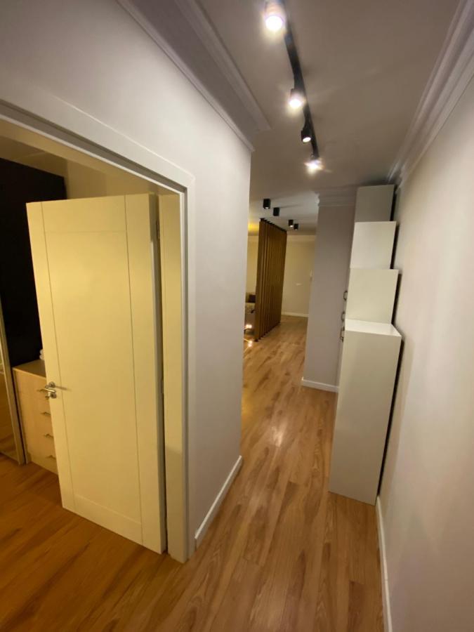 Mel'S Place Тирана Экстерьер фото